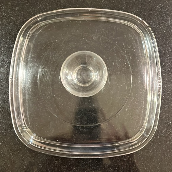 "Spice of Life" - 1.5 Quart Square Casserole with Lid - Picture 5 of 6